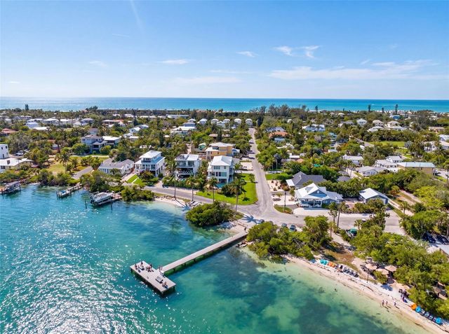 660 LINLEY STREET, Longboat Key, FL 34228