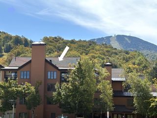 73 Alpine Dr # C-403, Killington, VT 05751