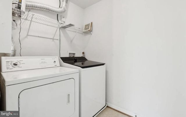 4151 CASTLECARY LN, Fairfax, VA 22030