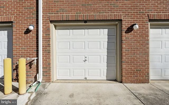 4151 CASTLECARY LN, Fairfax, VA 22030