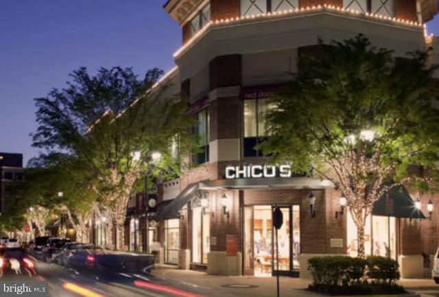 4151 CASTLECARY LN, Fairfax, VA 22030