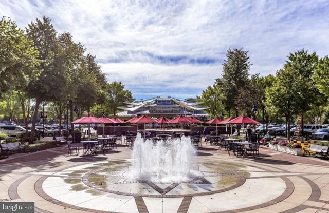 4151 CASTLECARY LN, Fairfax, VA 22030