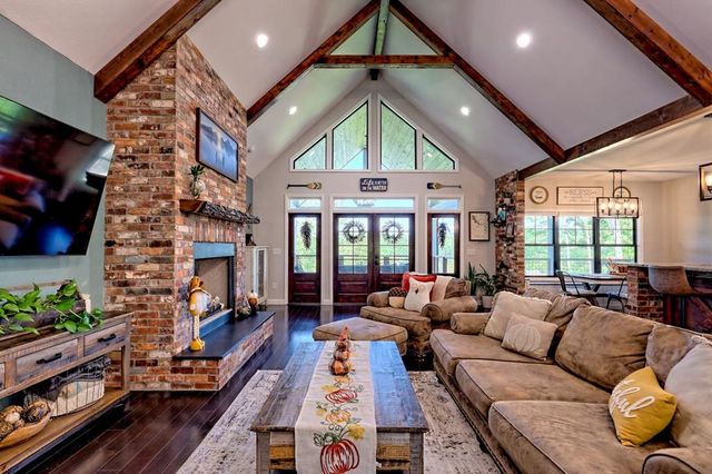 359 New Water Way, Blairsville, GA 30512