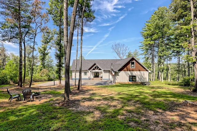 359 New Water Way, Blairsville, GA 30512