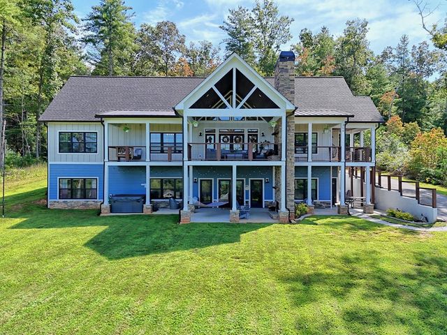 359 New Water Way, Blairsville, GA 30512