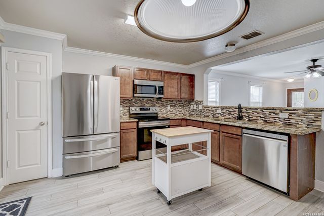 10926 Livewater Trl, San Antonio, TX 78245