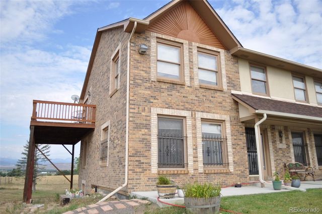 10650 Yellowstone Road, Longmont, CO 80504