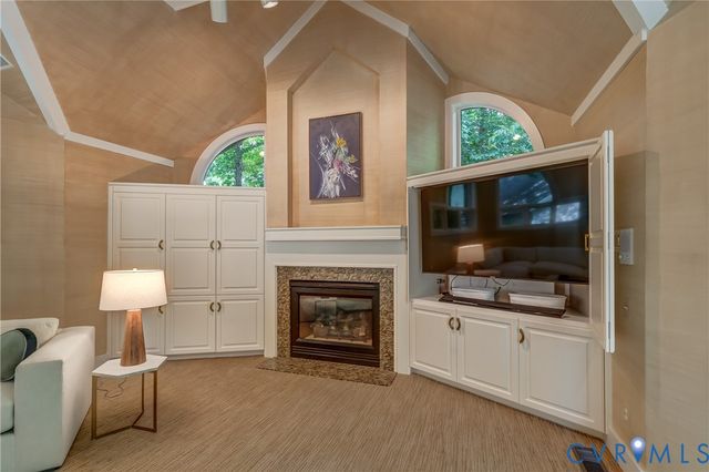 9 Deer Run Rd, Manakin Sabot, VA 23103
