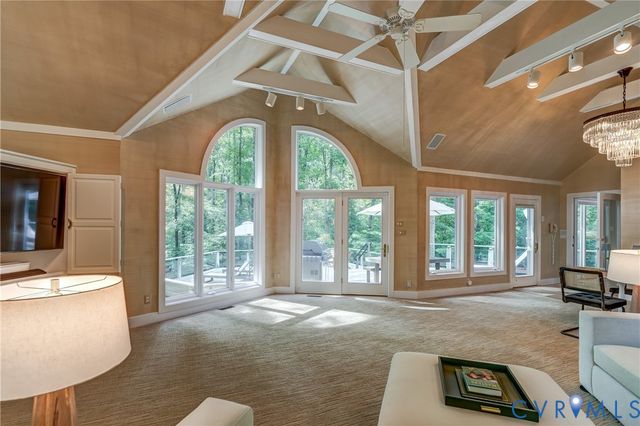9 Deer Run Rd, Manakin Sabot, VA 23103