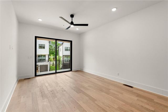 654 Soul Alley 102, Alpharetta, GA 30009