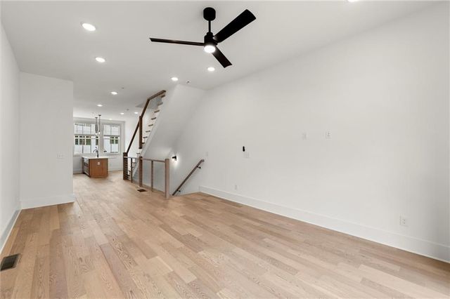 654 Soul Alley 102, Alpharetta, GA 30009