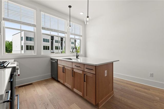 654 Soul Alley 102, Alpharetta, GA 30009