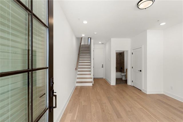 654 Soul Alley 102, Alpharetta, GA 30009