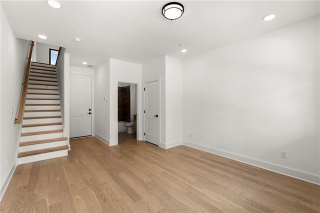 654 Soul Alley 102, Alpharetta, GA 30009