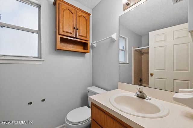 485 SHAMROCK S, Jacksonville, FL 32218