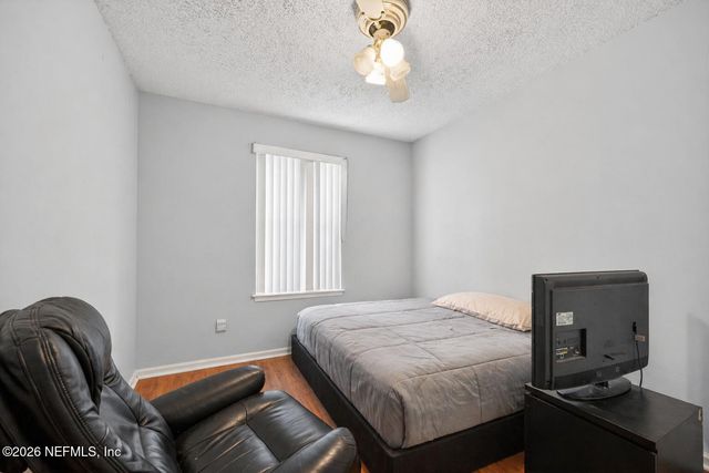 485 SHAMROCK S, Jacksonville, FL 32218