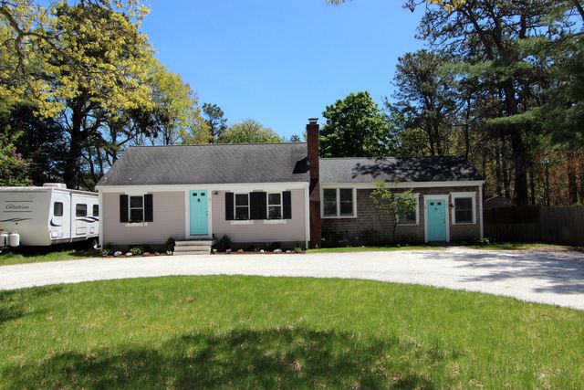 72 Airline Road, Dennis, MA 02638