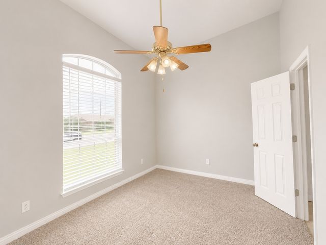 432 Chestnut Lane 434, Desoto, TX 75115
