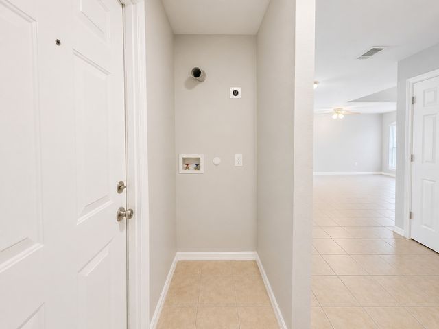432 Chestnut Lane 434, Desoto, TX 75115