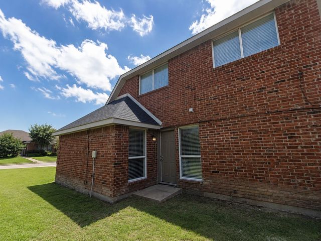 432 Chestnut Lane 434, Desoto, TX 75115