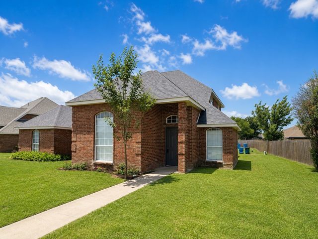 432 Chestnut Lane 434, Desoto, TX 75115
