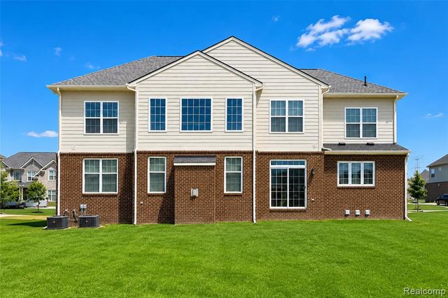 1303 Napa Drive, Canton, MI 48187