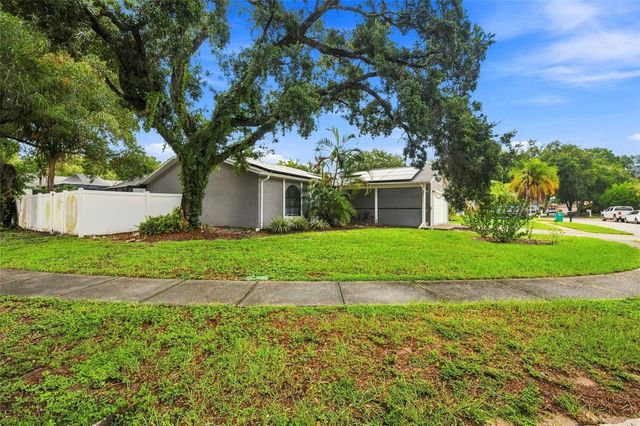 2475 GULFBREEZE CIRCLE, Palm Harbor, FL 34683