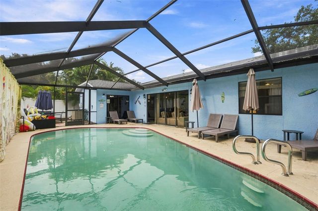 2475 GULFBREEZE CIRCLE, Palm Harbor, FL 34683
