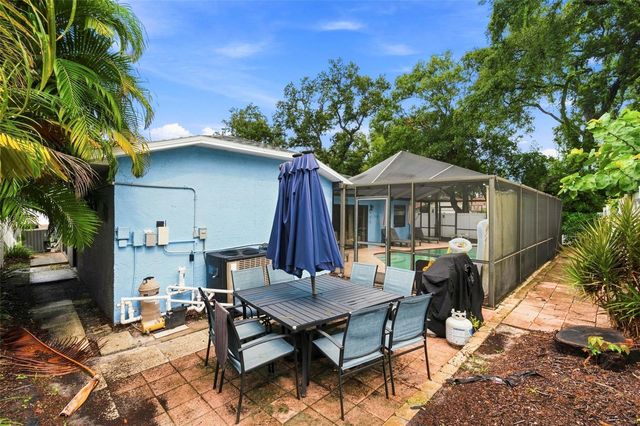 2475 GULFBREEZE CIRCLE, Palm Harbor, FL 34683