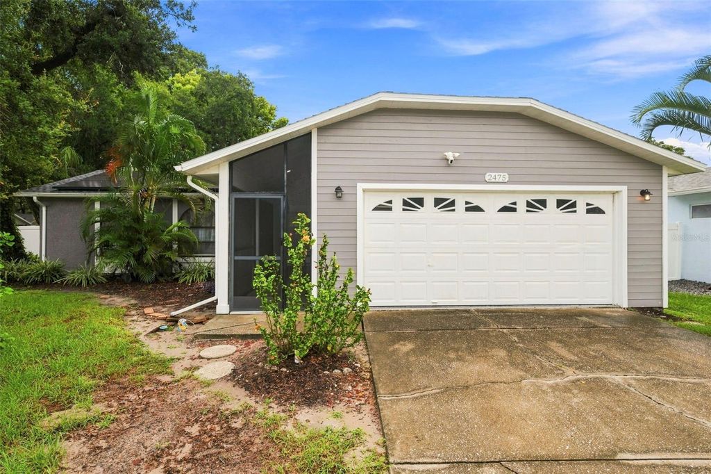Image 1 of property listing at 2475 GULFBREEZE CIRCLE, Palm Harbor, FL 34683