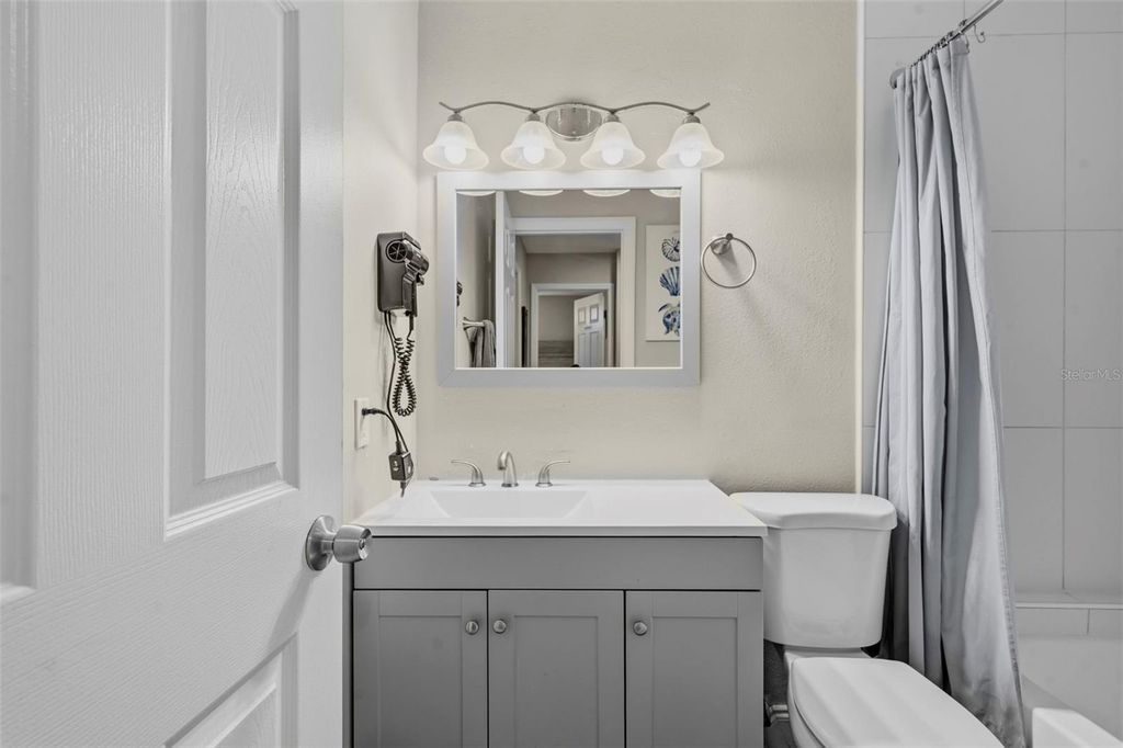 Image 23 of property listing at 2475 GULFBREEZE CIRCLE, Palm Harbor, FL 34683