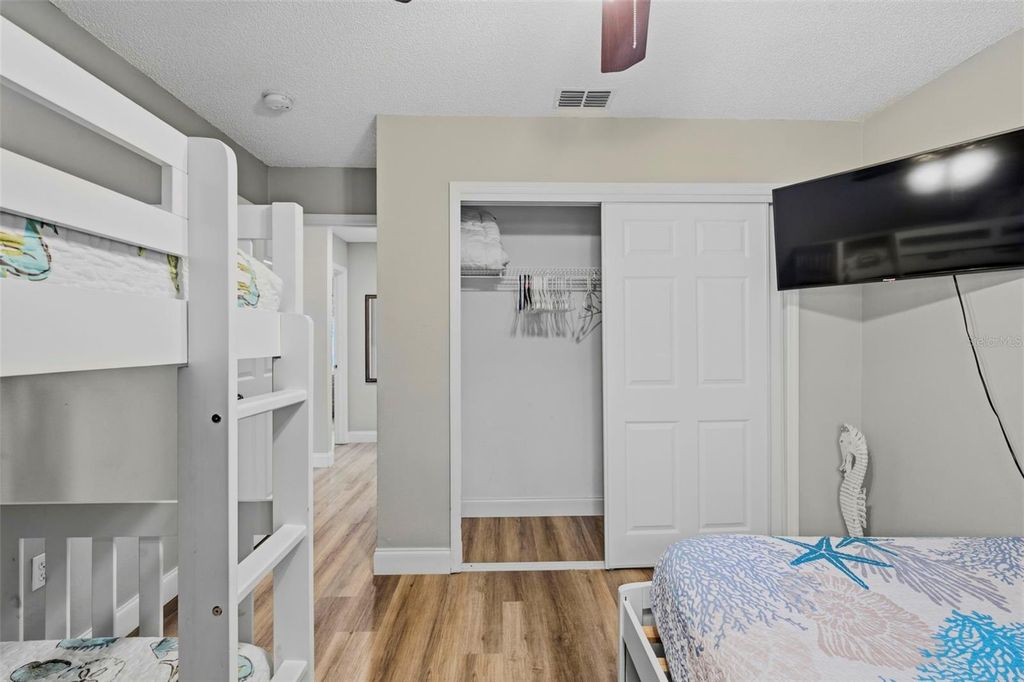 Image 26 of property listing at 2475 GULFBREEZE CIRCLE, Palm Harbor, FL 34683