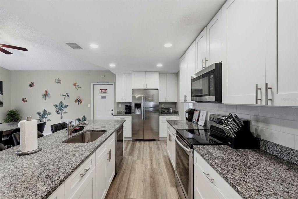 Image 36 of property listing at 2475 GULFBREEZE CIRCLE, Palm Harbor, FL 34683