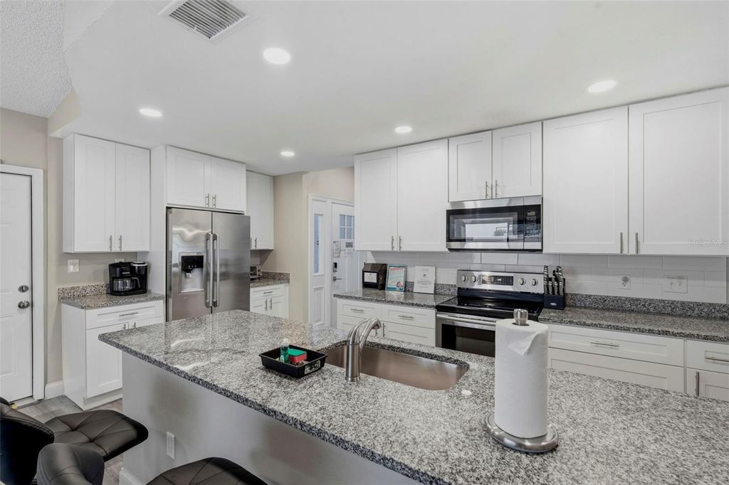 Image 38 of property listing at 2475 GULFBREEZE CIRCLE, Palm Harbor, FL 34683