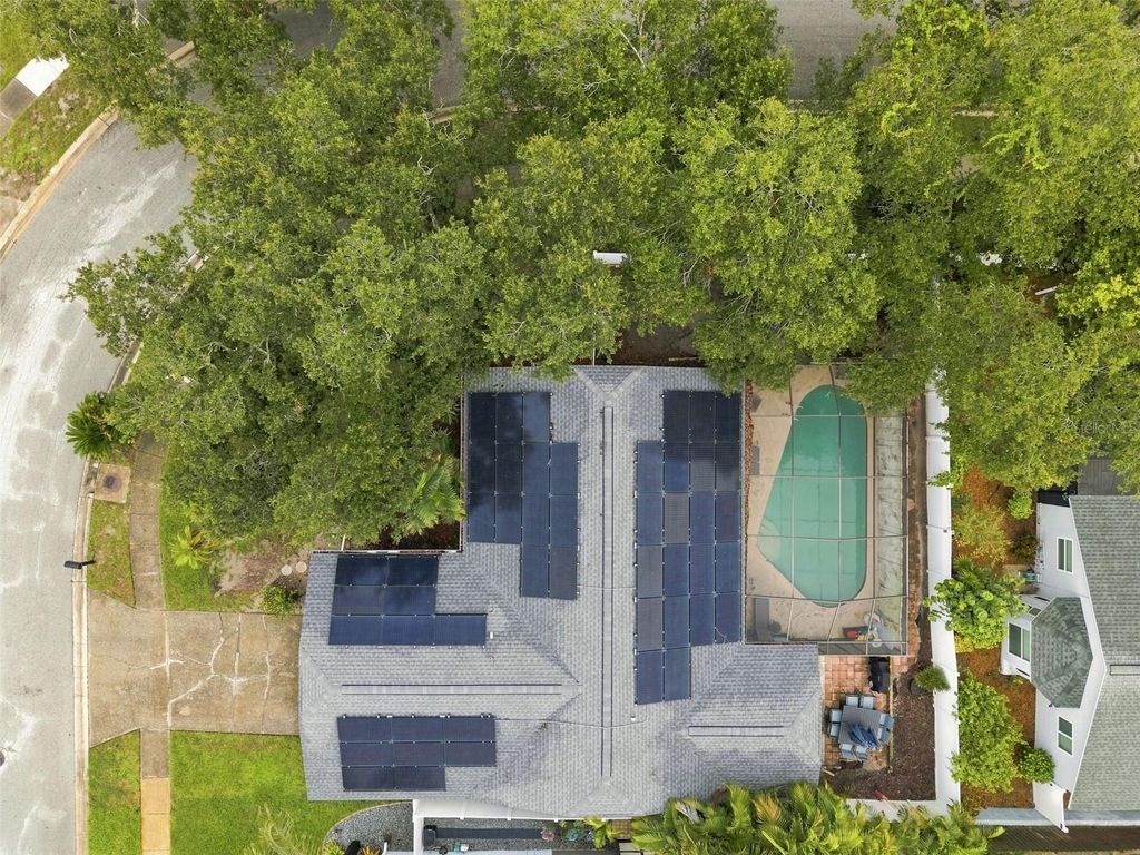 Image 65 of property listing at 2475 GULFBREEZE CIRCLE, Palm Harbor, FL 34683