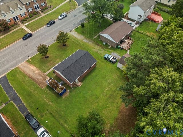 3924 Lamplighter Dr, Richmond, VA 23234