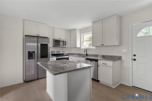 3924 Lamplighter Dr, Richmond, VA 23234