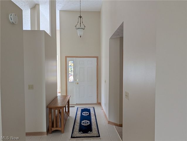 15282 Oak Hollow Lane, Strongsville, OH 44149
