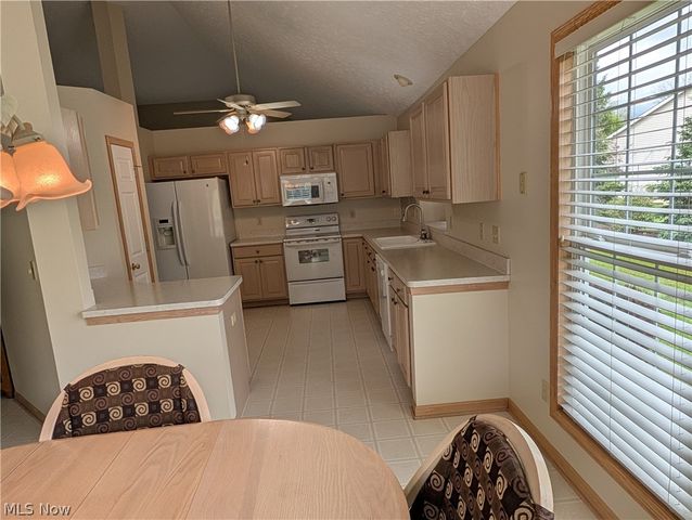 15282 Oak Hollow Lane, Strongsville, OH 44149