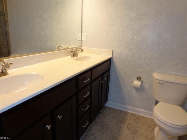 1209 Gunn Hall DR, Virginia Beach, VA 23454