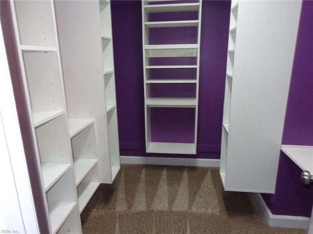 1209 Gunn Hall DR, Virginia Beach, VA 23454