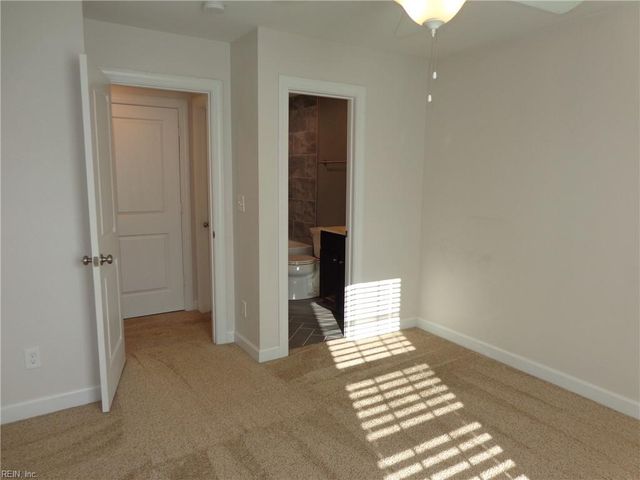 1209 Gunn Hall DR, Virginia Beach, VA 23454