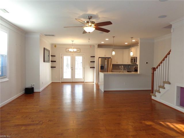 1209 Gunn Hall DR, Virginia Beach, VA 23454