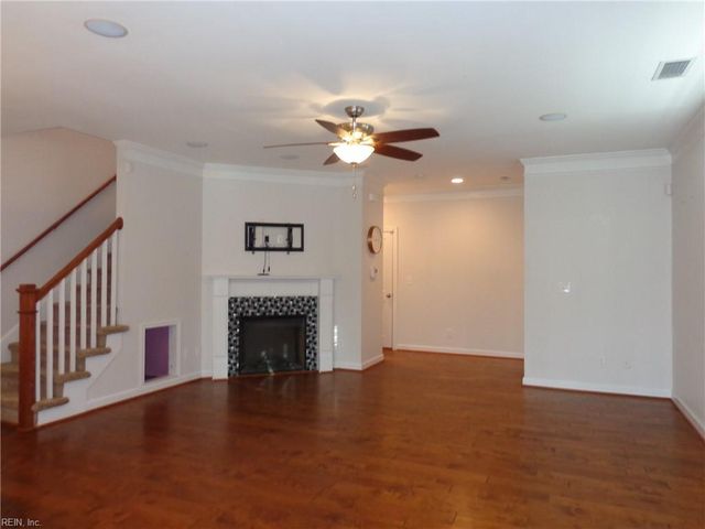 1209 Gunn Hall DR, Virginia Beach, VA 23454