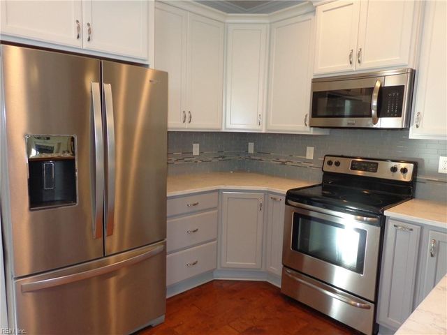 1209 Gunn Hall DR, Virginia Beach, VA 23454