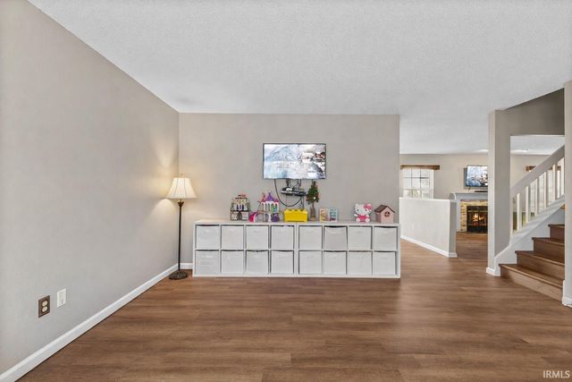 447 S Woodfield Lane, Bloomington, IN 47403