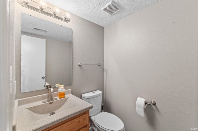 447 S Woodfield Lane, Bloomington, IN 47403