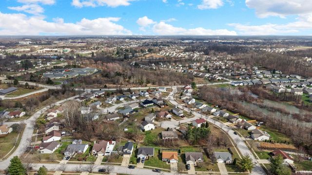 447 S Woodfield Lane, Bloomington, IN 47403