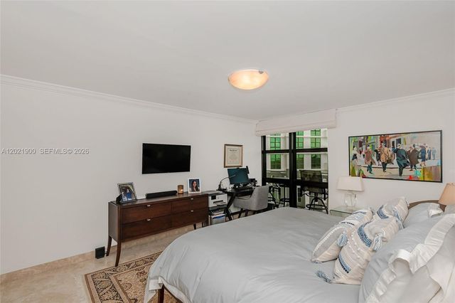 1121 Crandon Blvd E405, Key Biscayne, FL 33149