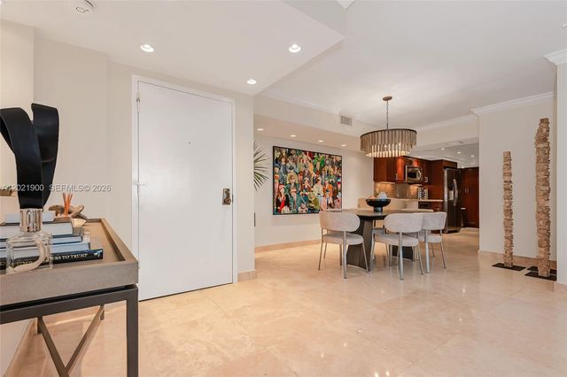 1121 Crandon Blvd E405, Key Biscayne, FL 33149